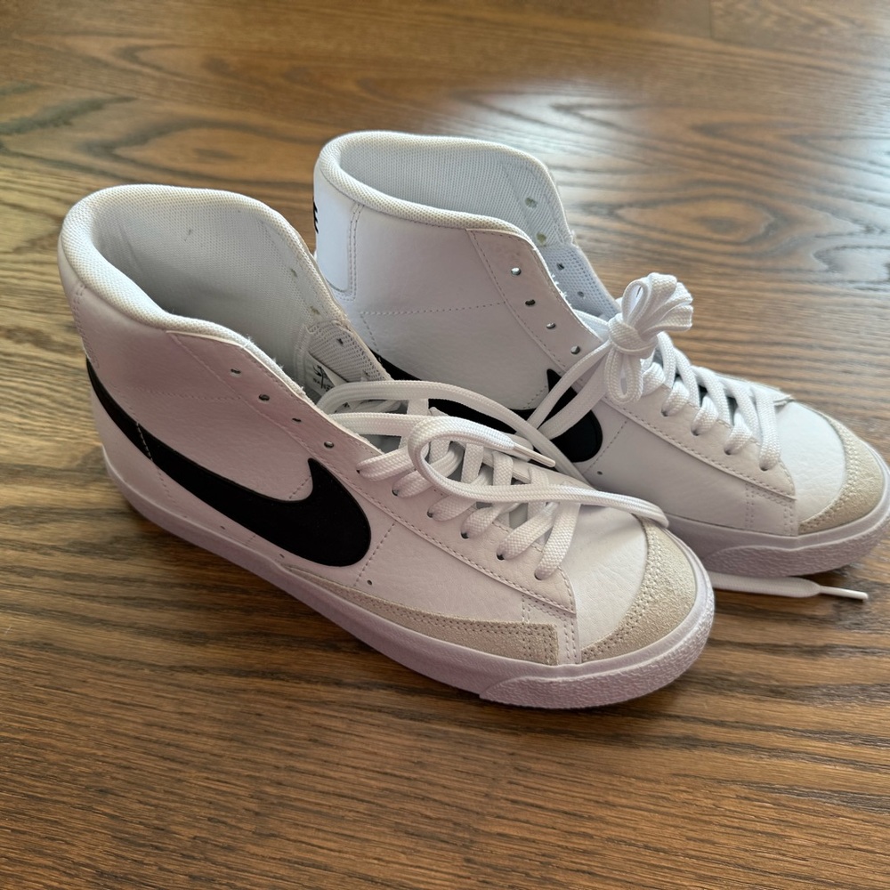 Nike Kids White and Black Blazer Hightops
